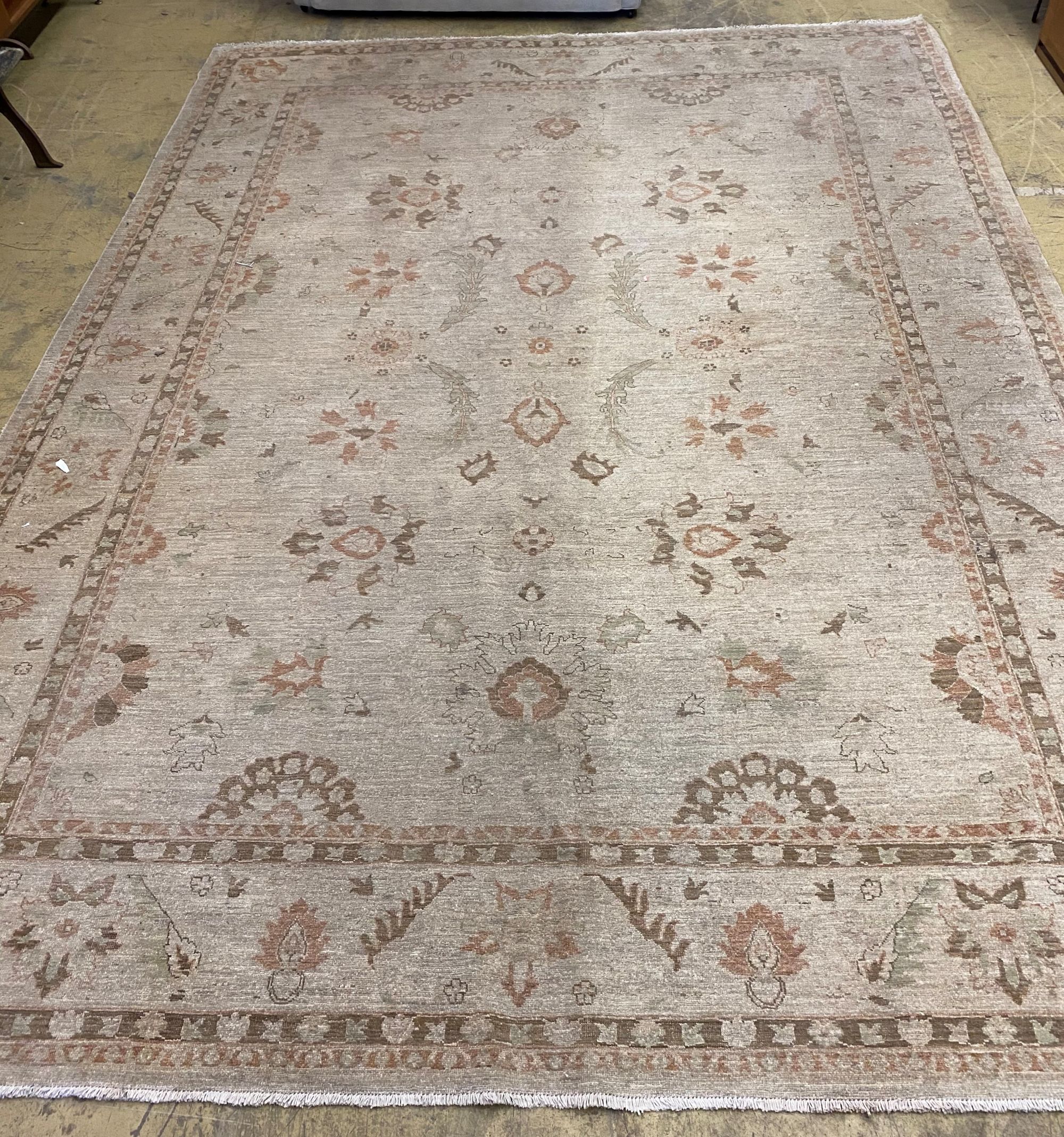 A Zeigler style carpet, 370 x 265cm